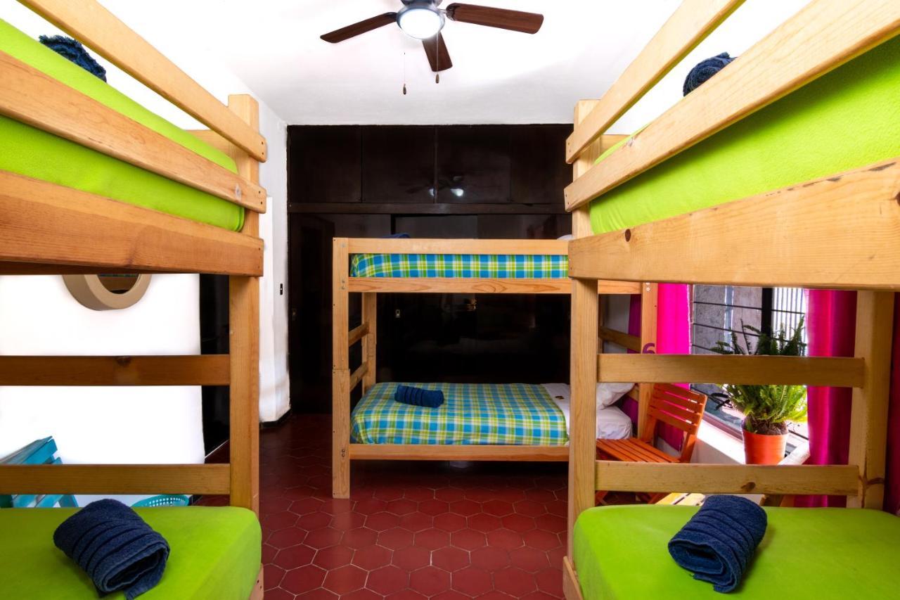 Hostal Casa Colores Adults Only Guadalajara Bagian luar foto