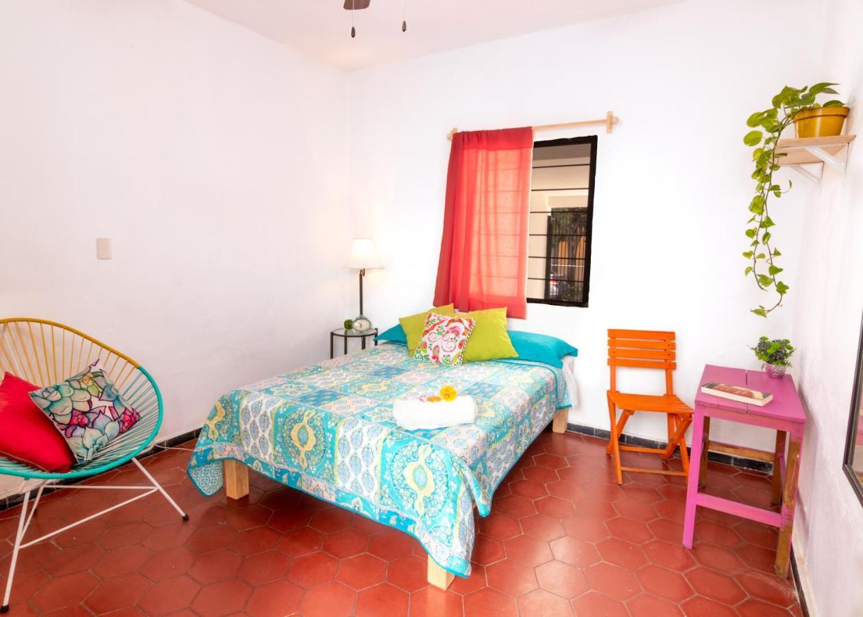Hostal Casa Colores Adults Only Guadalajara Bagian luar foto