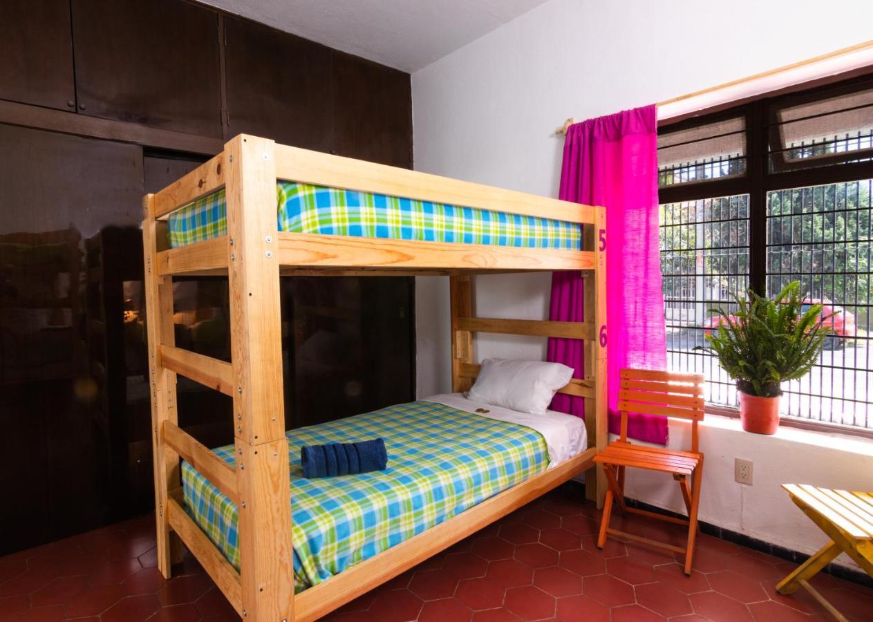 Hostal Casa Colores Adults Only Guadalajara Bagian luar foto