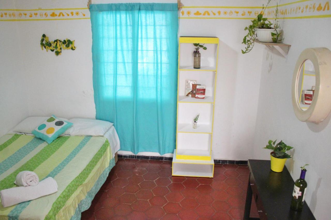 Hostal Casa Colores Adults Only Guadalajara Bagian luar foto
