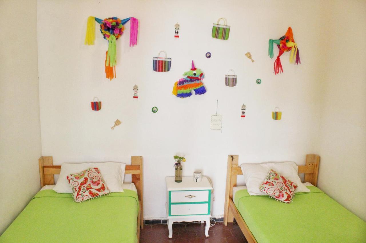 Hostal Casa Colores Adults Only Guadalajara Bagian luar foto