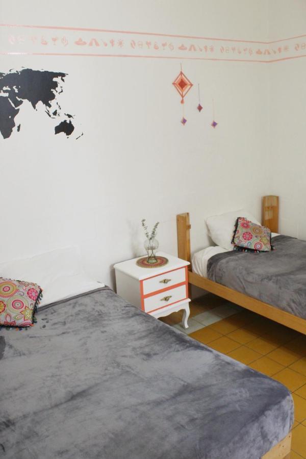 Hostal Casa Colores Adults Only Guadalajara Bagian luar foto